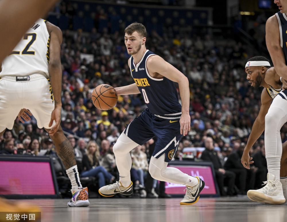 表现逐渐得 表现逐渐得