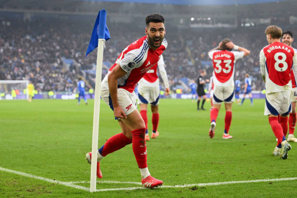 更需观察细 更需观察细